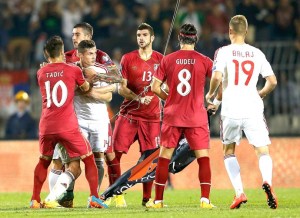 confusao-servia-albania-reu4